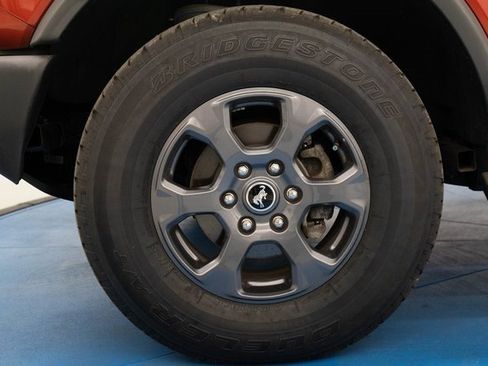 Used 2023 Ford Bronco Big Bend image 2