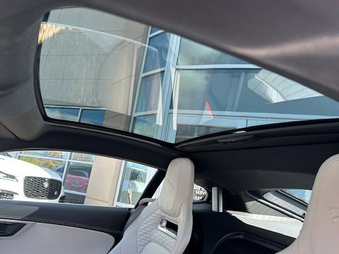 Used 2021 Jaguar F-TYPE R-Dynamic image 19