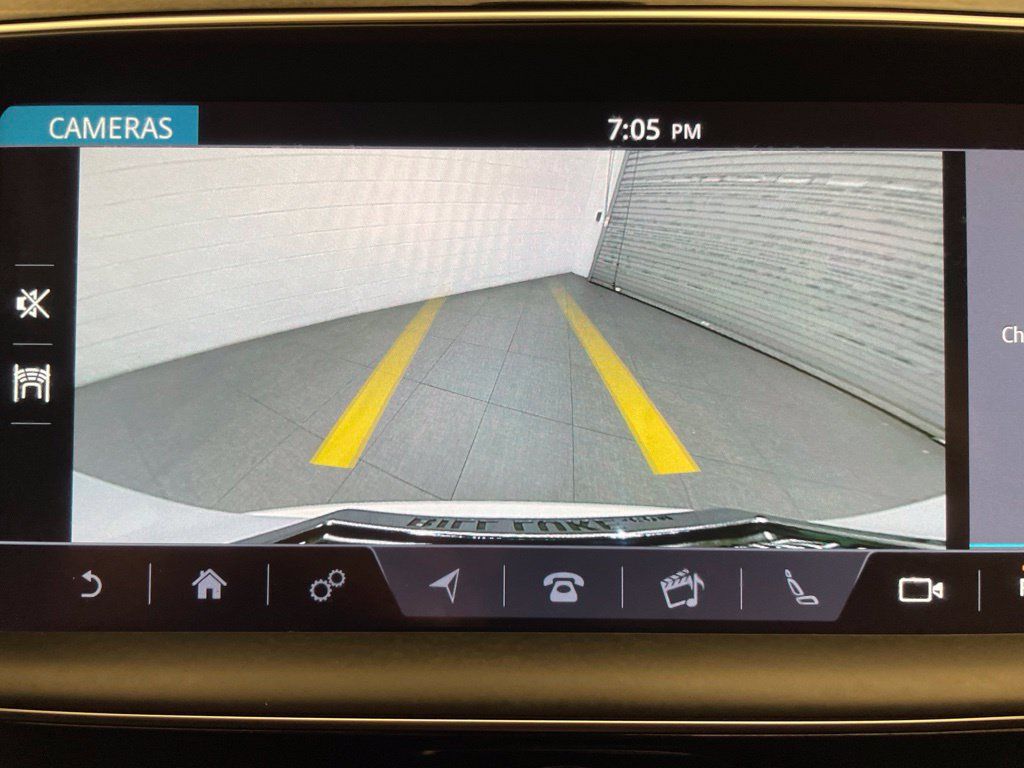 Used 2020 Jaguar F-PACE S AWD/4WD image 16