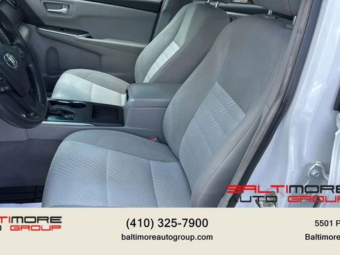 Used 2017 Toyota Camry LE FWD image 9