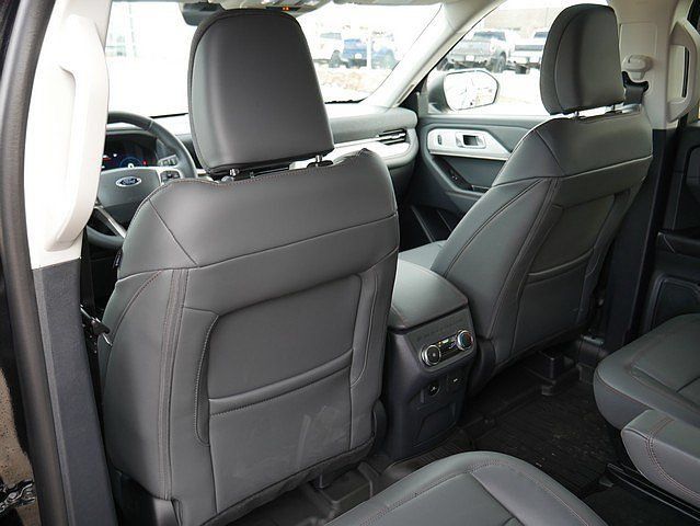 New 2026 Ford Explorer Active w/ Active Comfort Package AWD/4WD image 14