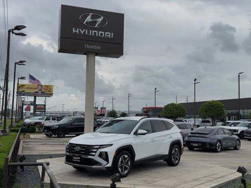New 2026 Hyundai Tucson SEL FWD image 40