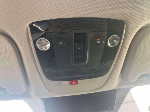 Used 2025 Kia Sorento S w/ Panoramic Sunroof Package AWD/4WD image 30