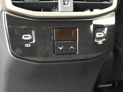 Used 2023 Lexus RX 350 Premium image 18