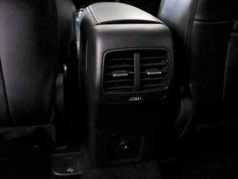 Used 2024 Ford Escape Platinum AWD/4WD image 48