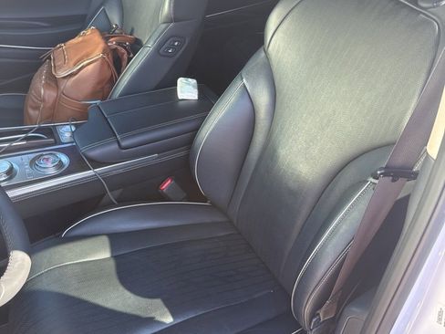 Used 2023 Genesis GV80 2.5T w/ Prestige Package image 9