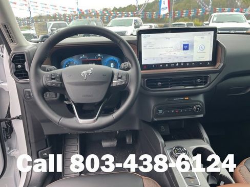 New 2025 Ford Bronco Sport Outer Banks image 16