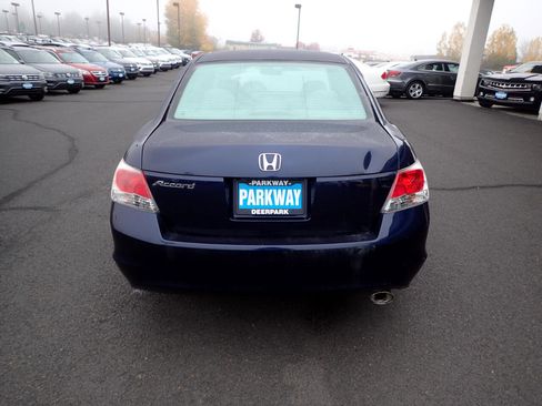 Used 2010 Honda Accord LX-P image 4