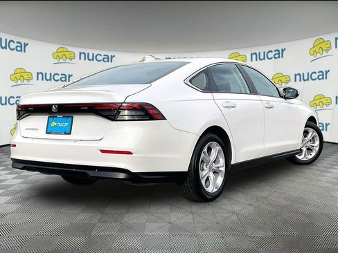 Used 2025 Honda Accord LX image 6