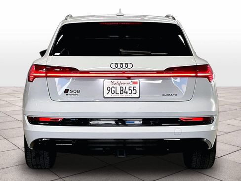 Certified 2023 Audi e-tron Chronos w/ Chronos Package AWD/4WD image 7