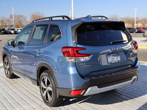 Used 2021 Subaru Forester Touring image 3