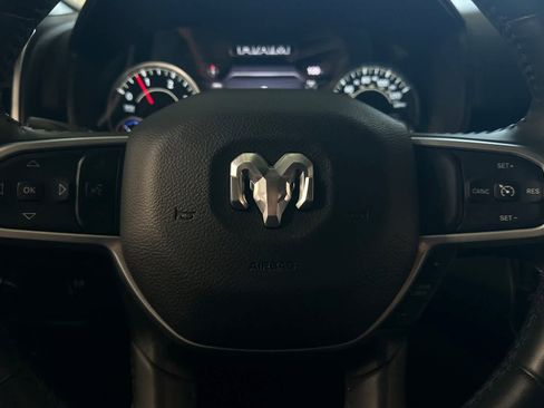 Used 2022 RAM 1500 Big Horn AWD/4WD image 26