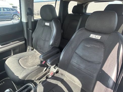 Used 2008 Chevrolet HHR SS FWD image 21