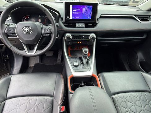 Used 2024 Toyota RAV4 Adventure image 18