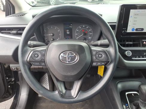 Used 2024 Toyota Corolla LE FWD image 21