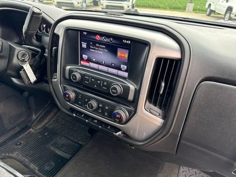 Used 2015 GMC Sierra 1500 SLE w/ SLE Value Package AWD/4WD image 11