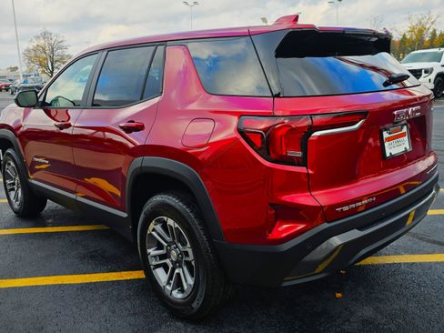 New 2026 GMC Terrain Elevation w/ LPO, Floor Liner Package image 6