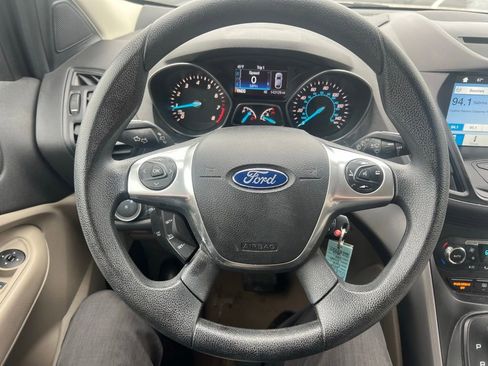 Used 2016 Ford Escape SE w/ Equipment Group 201A image 29