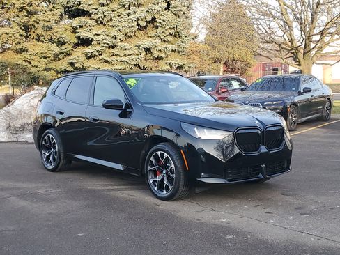 Used 2025 BMW X3 xDrive30i w/ Premium Package image 4