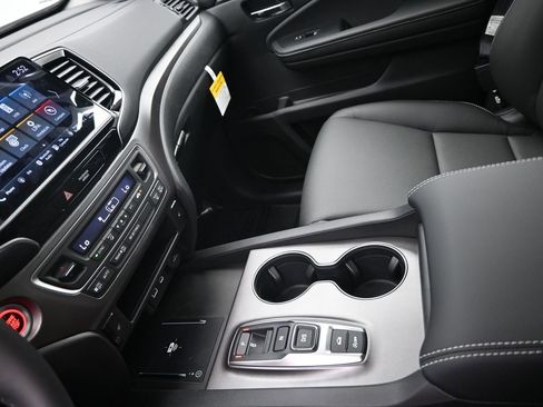 New 2025 Honda Ridgeline RTL image 16