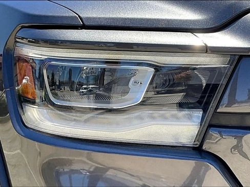 Used 2019 RAM 1500 Laramie w/ Sport Appearance Package AWD/4WD image 30