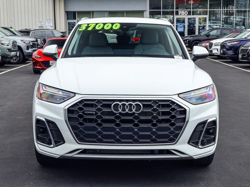 Used 2023 Audi Q5 e Premium AWD/4WD image 17