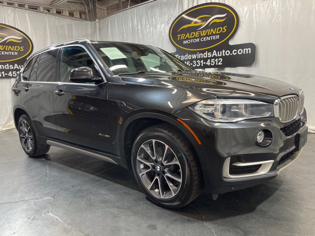 Used 2018 BMW X5 xDrive35i w/ Driving Assistance Package AWD/4WD image 9