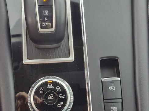 Used 2023 Mitsubishi Outlander SE FWD image 24