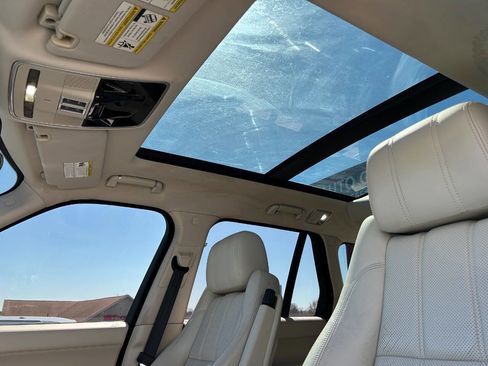 Used 2014 Land Rover Range Rover Supercharged AWD/4WD image 15