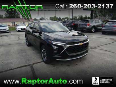 Used 2025 Chevrolet Trax LT w/ Driver Confidence Package