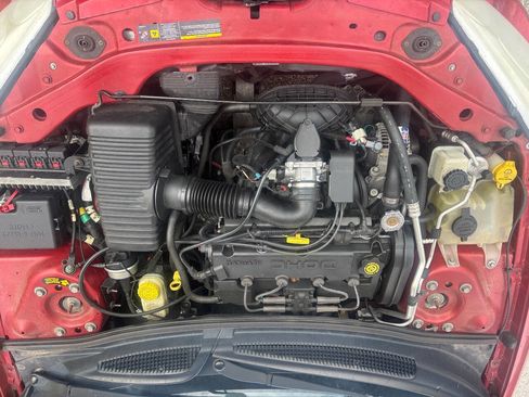 Used 2004 Chrysler Sebring LX image 16