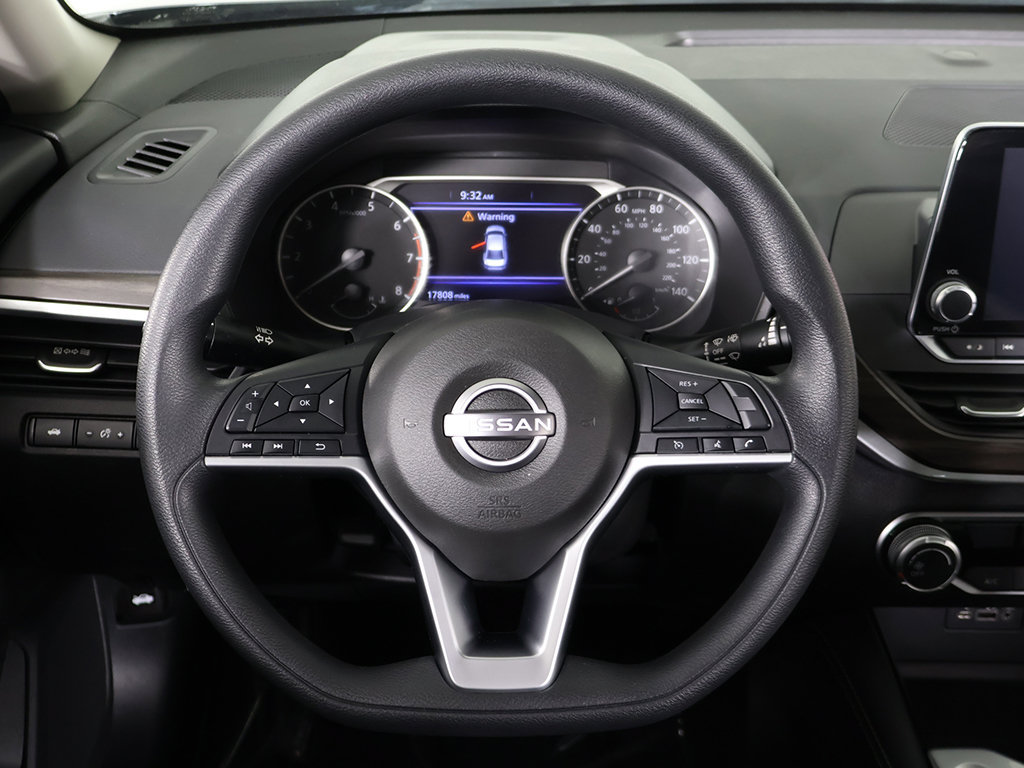 Used 2023 Nissan Altima 2.5 SV AWD/4WD image 35