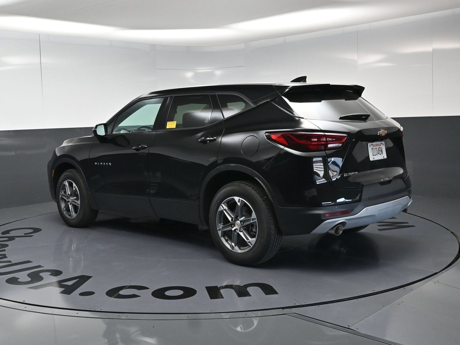 Used 2026 Chevrolet Blazer LT FWD image 7