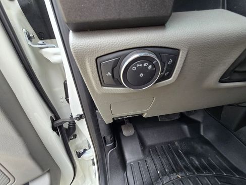 Used 2020 Ford F350 XL w/ STX Appearance Package image 32