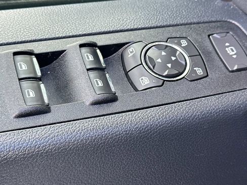 Used 2022 Ford F250 Lariat w/ Lariat Ultimate Package image 12