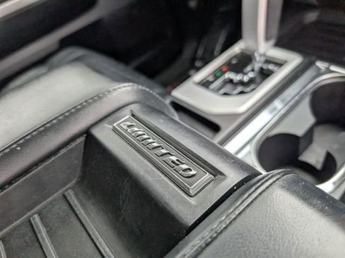Used 2015 Toyota Tundra Limited image 26