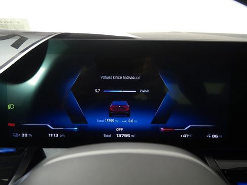 Certified 2025 BMW i5 M60 image 24