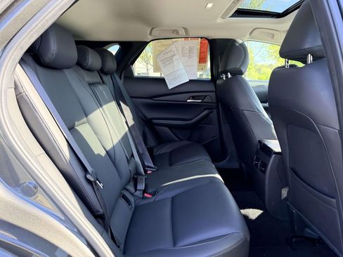 Used 2025 MAZDA CX-30 AWD 2.5 S w/ Preferred Package image 13