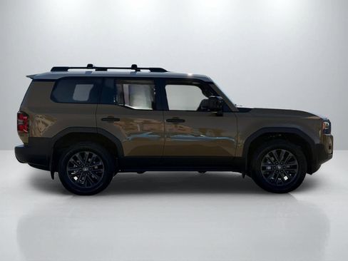Used 2025 Toyota Land Cruiser w/ Premium Package AWD/4WD image 8