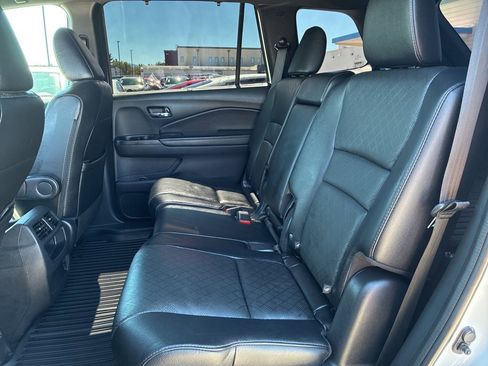 Used 2021 Honda Passport EX-L image 11