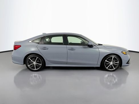 Certified 2024 Honda Civic Touring image 4