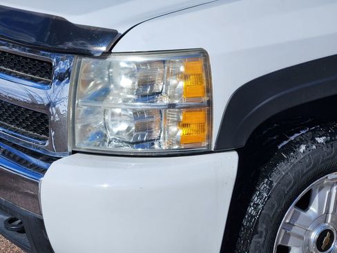 Used 2010 Chevrolet Silverado 1500 LT w/ Power Pack Plus image 8