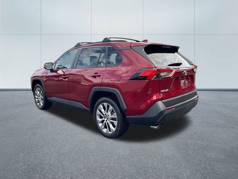 Certified 2023 Toyota RAV4 XLE Premium image 7
