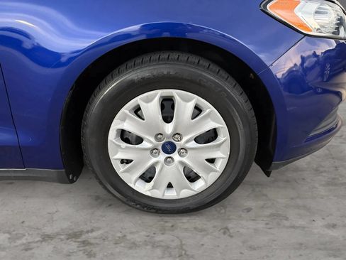 Used 2014 Ford Fusion S FWD image 41