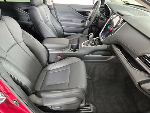 Certified 2025 Subaru Outback Limited AWD/4WD image 22