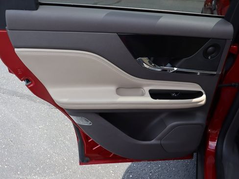 Used 2022 Lincoln Corsair Reserve w/ Equipment Group 201A image 29