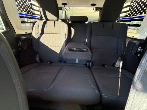 Used 2023 Jeep Wrangler Unlimited Rubicon 4xe image 15