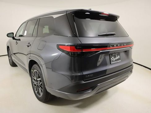 New 2026 Lexus TX 350 AWD image 2