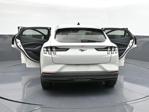 Used 2023 Ford Mustang Mach-E Select image 40