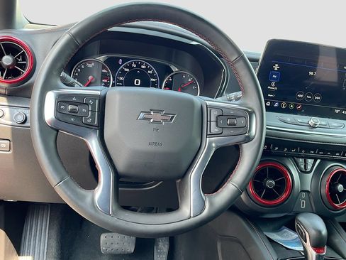 Used 2023 Chevrolet Blazer RS w/ Enhanced Convenience Package AWD/4WD image 11